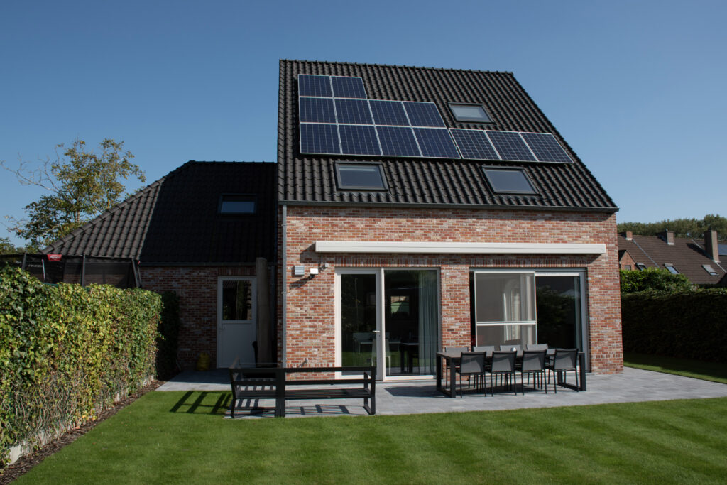 mooi huis met een tuin